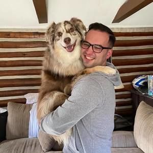 Meet your Posher, Carlo